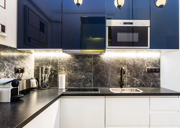 Moderne - 1br 4p - Ac - Champs-elysees